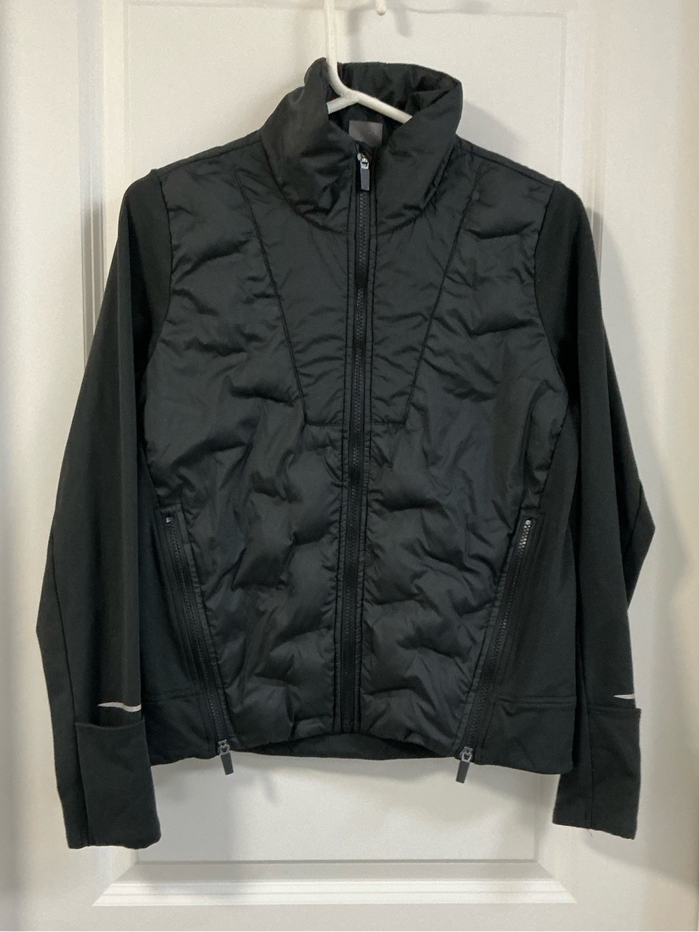 CALIA by Carrie Underwood Black Quilted Hybrid Puffer Jacket Women’s Small